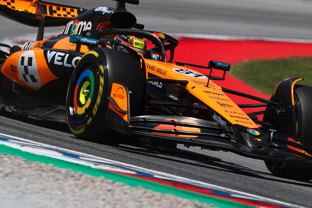 Piastri ominously quick in final Spanish GP practice